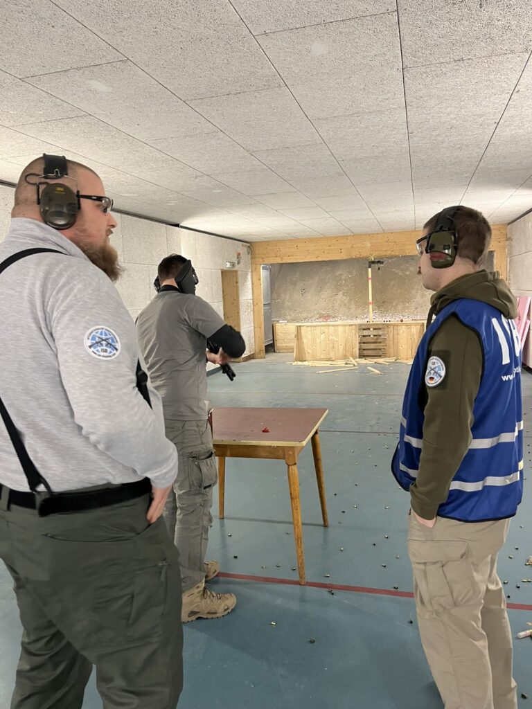 Knut 2026 ISB Mitglieder bereiten sich auf Schießen vor